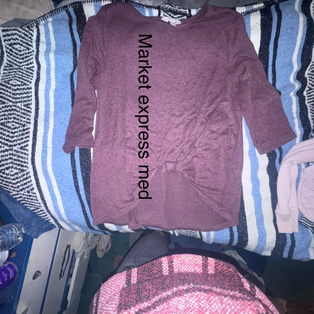 Women's Scoop Neck Knot Front Sweater - Plum